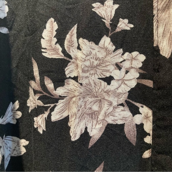 SPIRITUAL GANGSTER Sz  O/S Floral Slinky Pockets Bow Belt Kimono - Picture 4 of 9